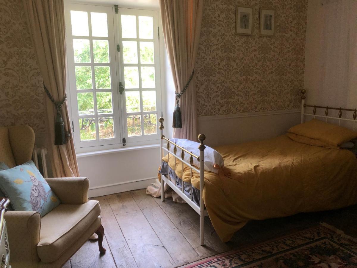 Chateau Gros Puy, Petit Chateau Chambre D'Hote Abjat-sur-Bandiat Екстер'єр фото